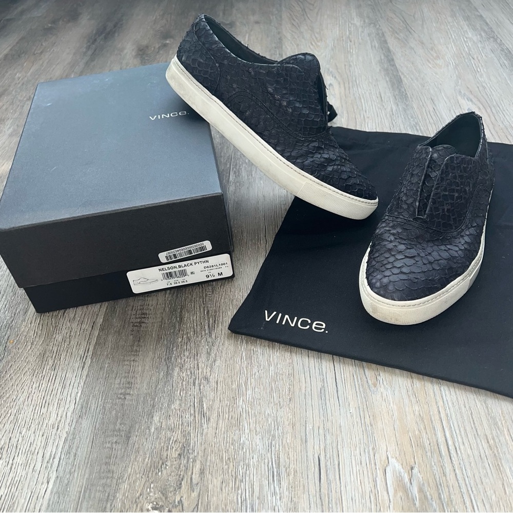 Vince Nelson slip on sneakers in Black Python with box and bag!